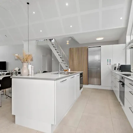 Gorgeous In With Indoor Swimming Pool *