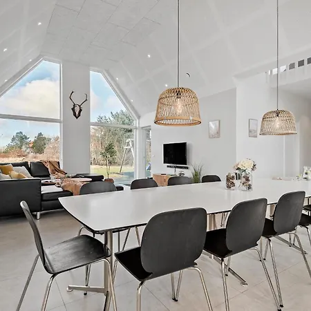 Beautiful In With Sauna 度假居 *